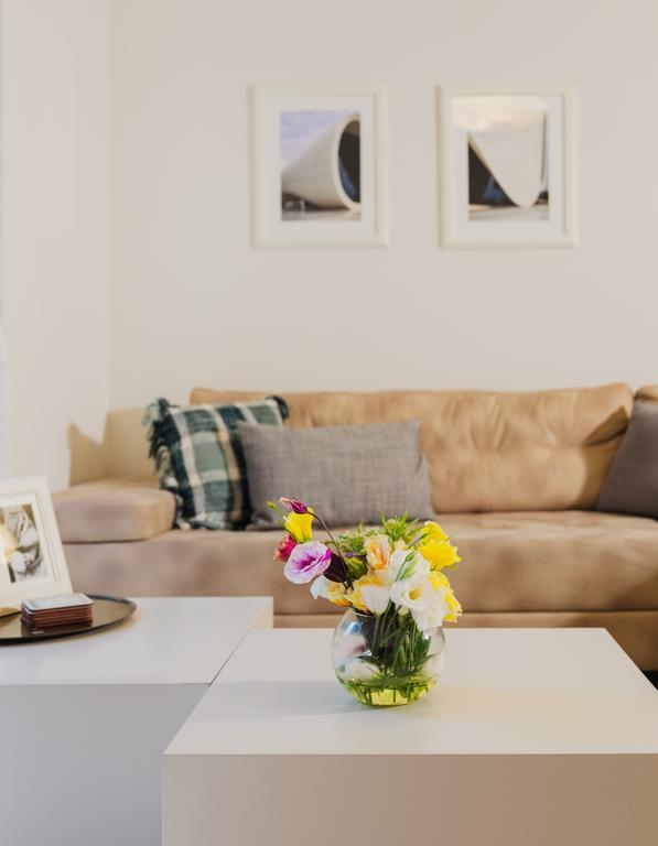 Luxurious By The Beach Apartment With Garden Tel Aviv-Jaffa Exterior foto